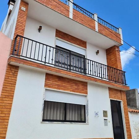 Gomes & Fortunato House Casais Brancos Exteriér fotografie