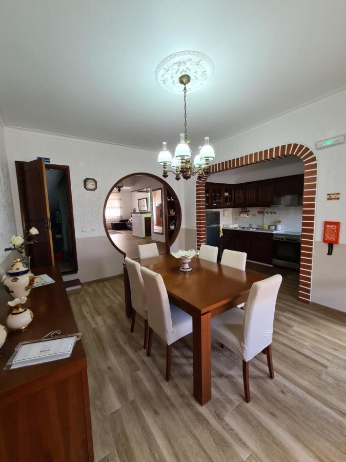 Gomes & Fortunato House Casais Brancos Exteriér fotografie